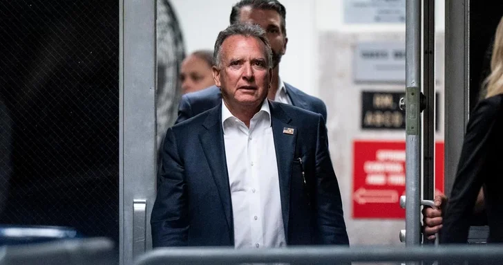 Спецпосланник президента США направляется в Россию