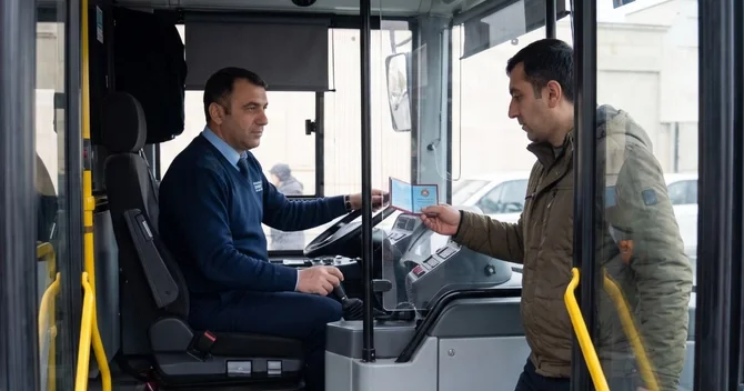 Avtobusda kimlər gedişhaqqı ödəməyə bilər? BakuBus dan AÇIQLAMA