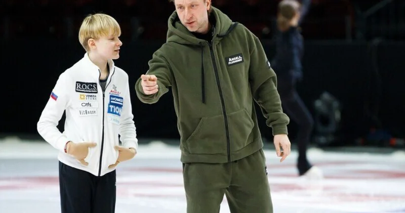 Плющенко ответил на вопрос о переезде сына в Азербайджан