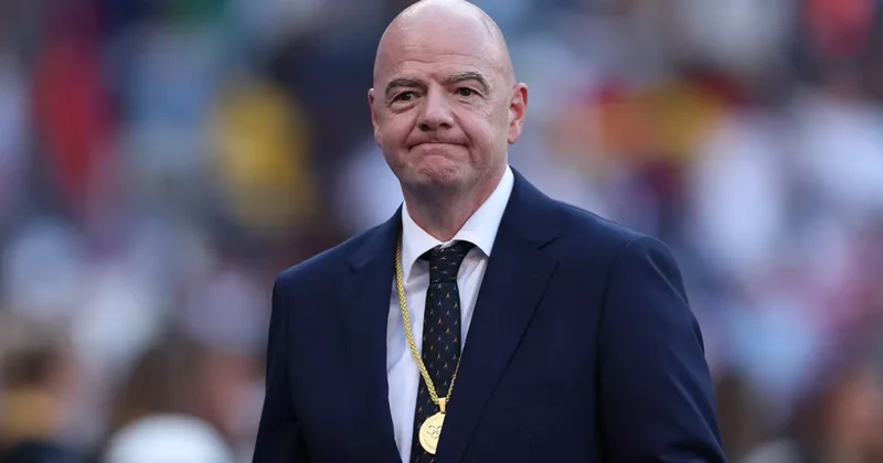 The Times извинилась перед главой FIFA