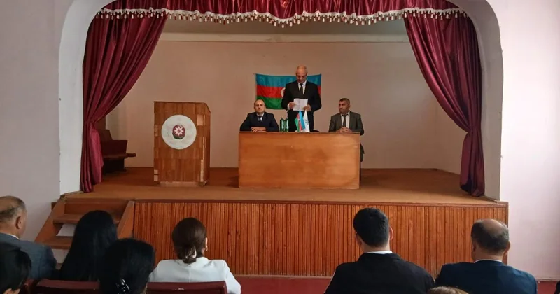 Ağdaşda VIII Qurultayın nəticələrinin müzakirəsi davam edir FOTO