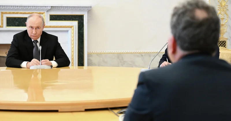 Putin Uitkoff görüşü 3 saat çəkdi