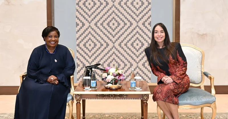 Leyla Əliyeva Səmərqənddə Zimbabvenin birinci xanımı ilə görüşdü