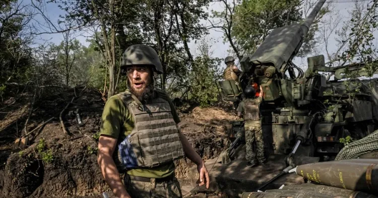 Ukrayna Rusiyaya qarşı daha 10 il müharibə apara bilər Ukraynalı deputat