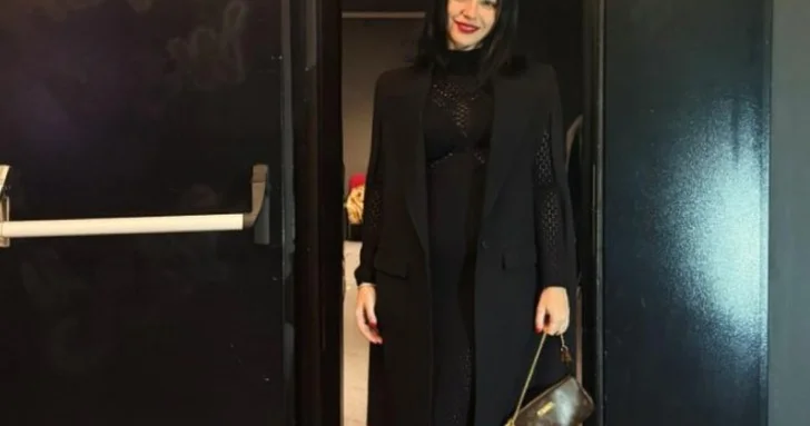 Merve Boluğur hamilədir? Video
