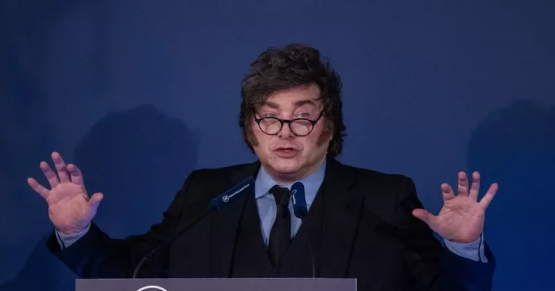 Президент Аргентины назвал премьера Испании диктатором и вором