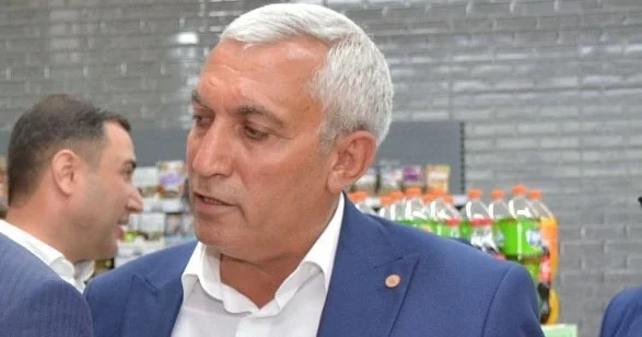 İşçiləri İdris Quliyevin 104 minlik malını oğurladı KONKRET