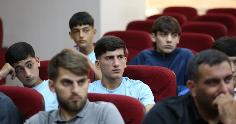 Araz Naxçıvan və Qarabağ ın aşağı yaş qrupları üçün danışılmış oyunlarla bağlı sessiya keçirilib