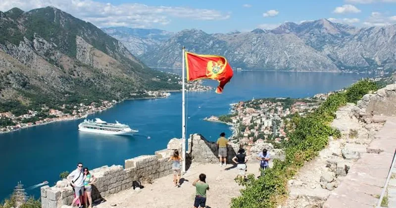 Черногория с ноября вводит визовый режим для россиян