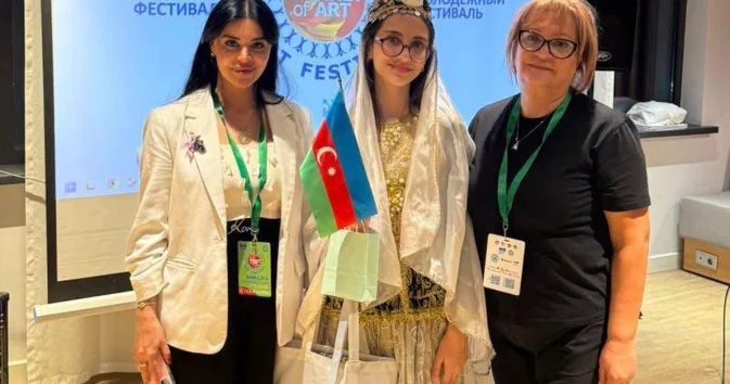 Бакинская школьница добилась успеха на международном конкурсе