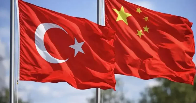 “X”də türkiyəli və çinli istifadəçilər arasında mübahisə böyüyür FOTO