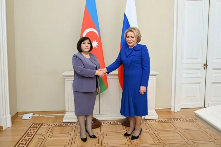 Sahibə Qafarova Matviyenko ilə görüşüb