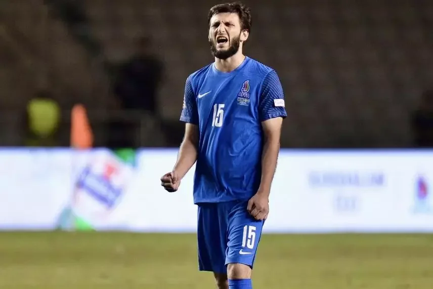 Qarabağın müdafiəçisinin durumu bəlli oldu