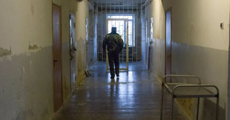 Пашинян скрывает реальное число заключенных оппозиционеров и подвергает своих критиков пыткам в тюрьмах