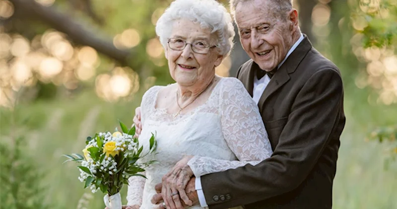 Azərbaycanda evlilik yaşı sürətlə artır İnsanlar niyə gec evlənirlər?