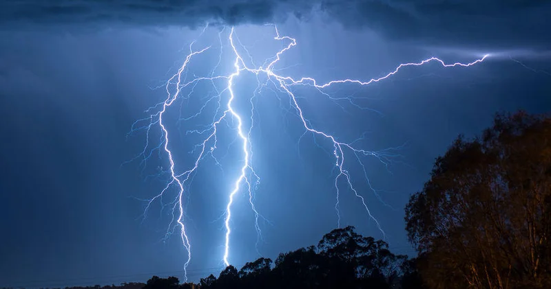 Физики раскрыли тайну образования молнии