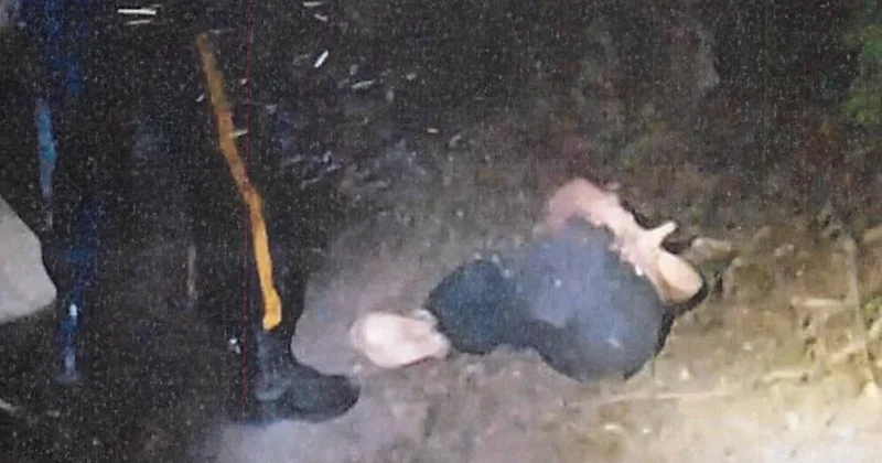 “Trampın fahişəsi“ qalmaqalı: eks konqresmen köməkçisi özünə hücumu səhnələşdirib və FTB süni xəsarətləri üzə çıxarıb“ “The İnsider“