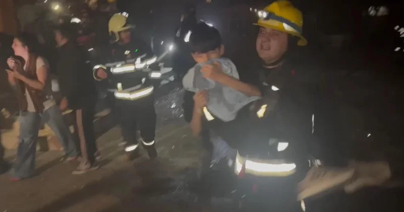 Стало известно, как произошел пожар в многоэтажке в Баку