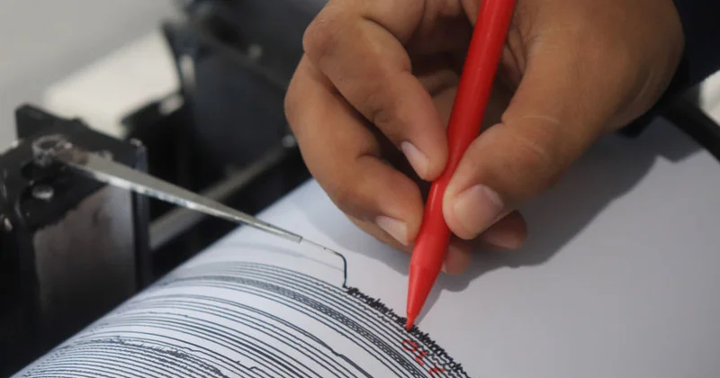 Kuril adaları yaxınlığında 4,5 bal gücündə zəlzələ oldu