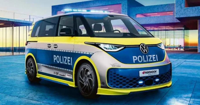 Ənənəvi polis maşınları elektromobillərlə əvəzlənəcək? FOTO