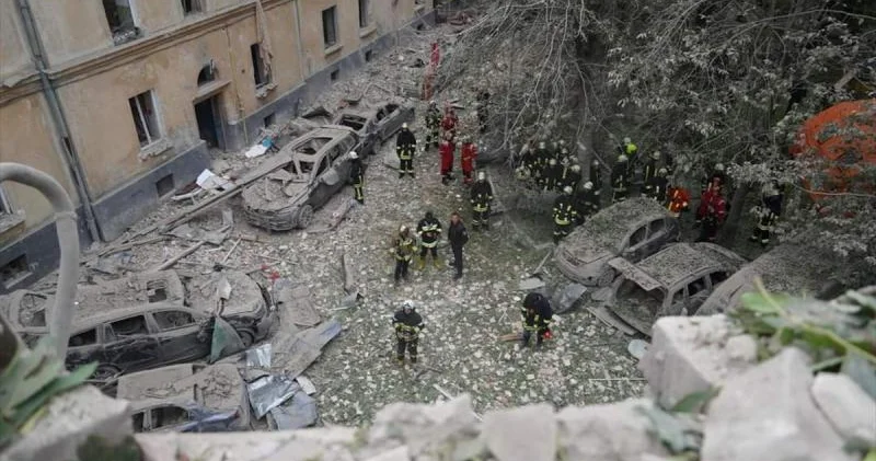 Zelenski: Hələ də 22 nəfərin cəsədini tapa bilməmişik