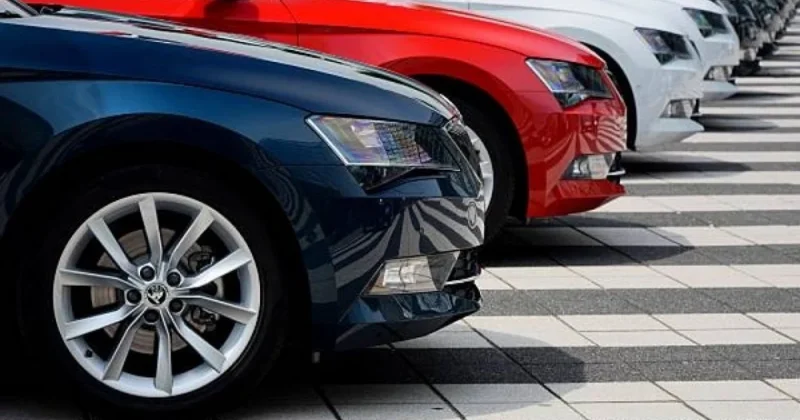 İdxal olunan köhnə minik avtomobilləri üçün aksiz dərəcəsi artırılır