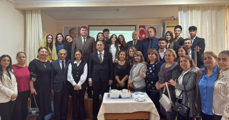 UNEC in nəzdində Sosial İqtisadi Kollec 60 illik yubleyini qeyd etdi FOTOLAR