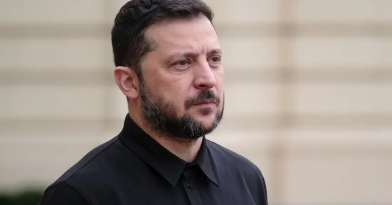 Коррупционный скандал бьет по Зеленскому