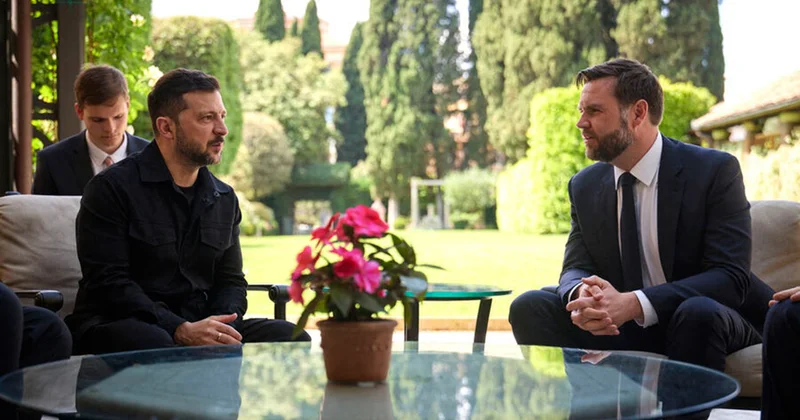 Zelenski onunla sülh planını müzakirə etdi Yenilənib