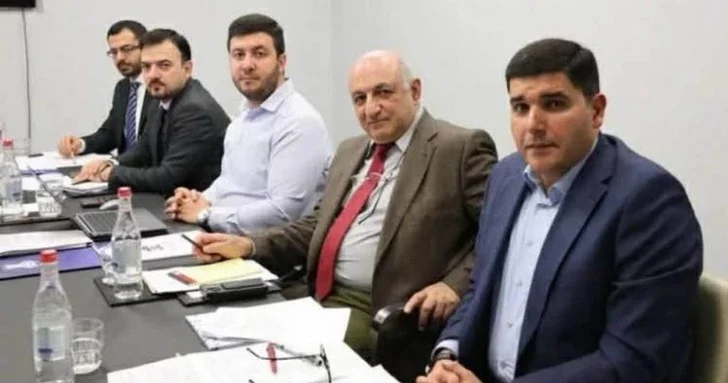 Стали известны имена участников прибывшей в Баку армянской делегации