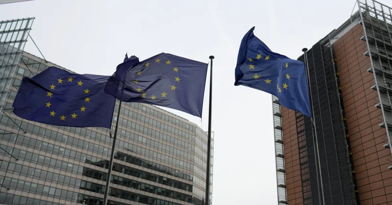 Media: Avropa İttifaqı ABŞ ın Ukrayna ilə bağlı sülh planını uğursuz hesab edir