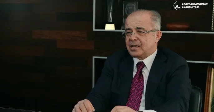 1 milyona ev, 440 minə cip alan rektorun akademiyadakı milyonluq xərci SİYAHI