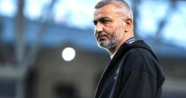 Arada hirslənmək lazımdır Qurban Qurbanov