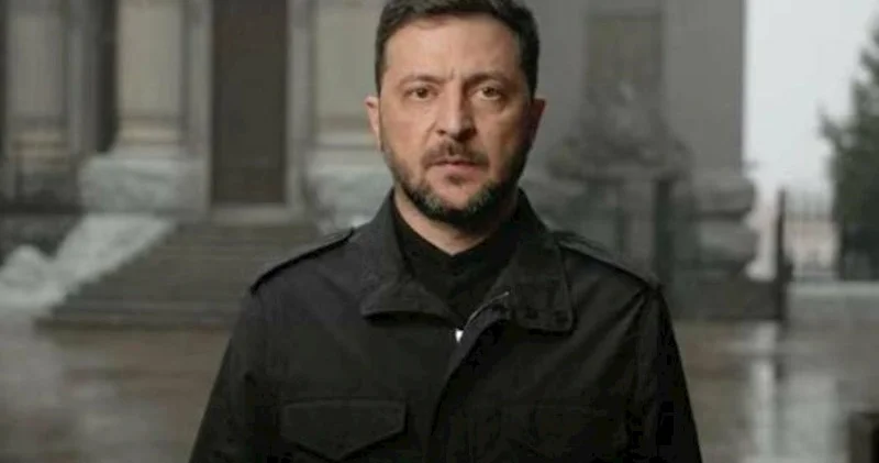 “Çox çətin seçim qarşısındayıq” − Zelenski xalqa müraciət etdi