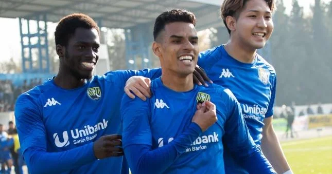 Kəpəz Karvan Yevlax a qalib gəldi, Qarabağ Sumqayıt a qarşı