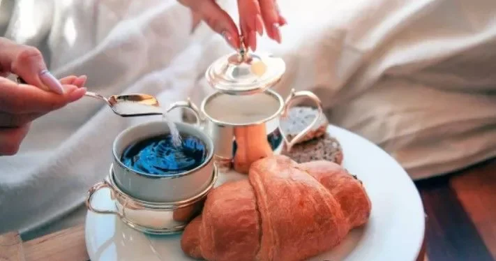 Şəkərsiz çay: Arıqlamağın ən sadə yolu