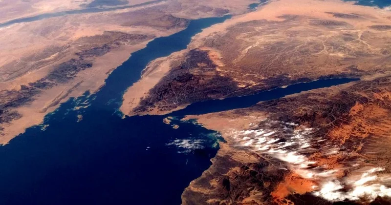 Учёные зафиксировали движение земной коры в районе Суэцкого залива