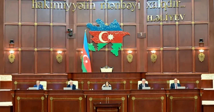 Deputatlar 14 məsələyə görə TOPLAŞACAQ