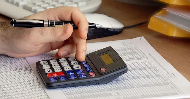 1000 manatdan az maaş alanlar vergi verməyəcəklər?