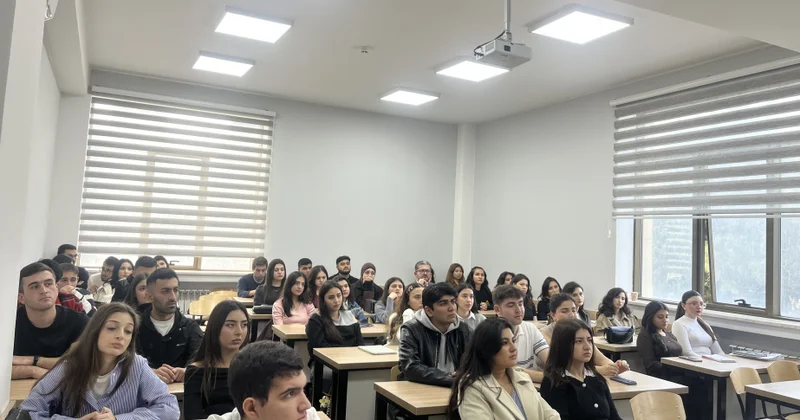 “İş dünyası çağırır” mövzusunda təlim