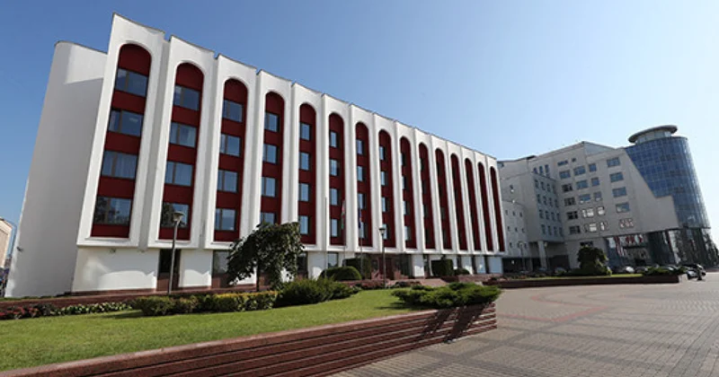 XİN: Polşada dəmir yolu xəttində partlayış törədən Ukrayna vətəndaşları Belarus ərazisindədir