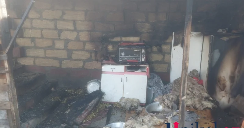 Gəncədə evdə baş verən yanğın söndürüldü FOTO (YENİLƏNİB)