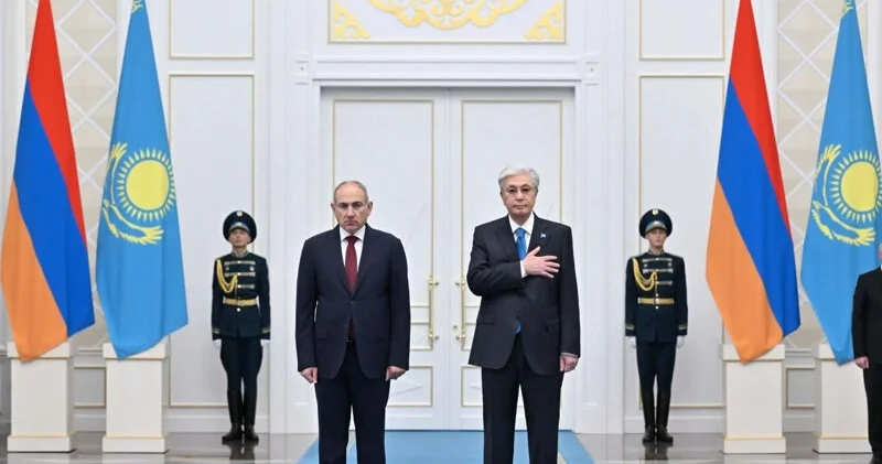 Astanda Tokayev və Paşinyan arasında görüş keçirilir