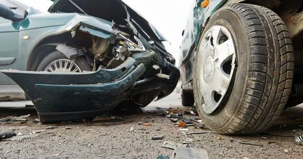 Ucarda zəncirvarı yol qəzası olub