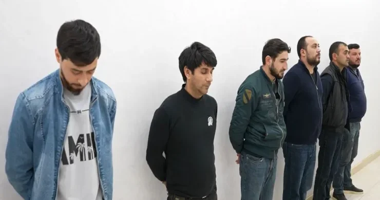 Onlayn qumar təşkil edən 20 nəfər TUTULDU VİDEO