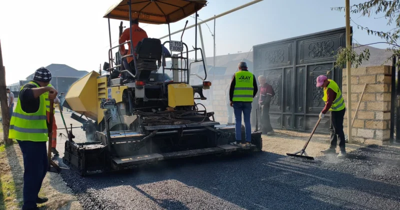 Siyəzən şəhərində səkkiz küçəyə asfalt döşənir