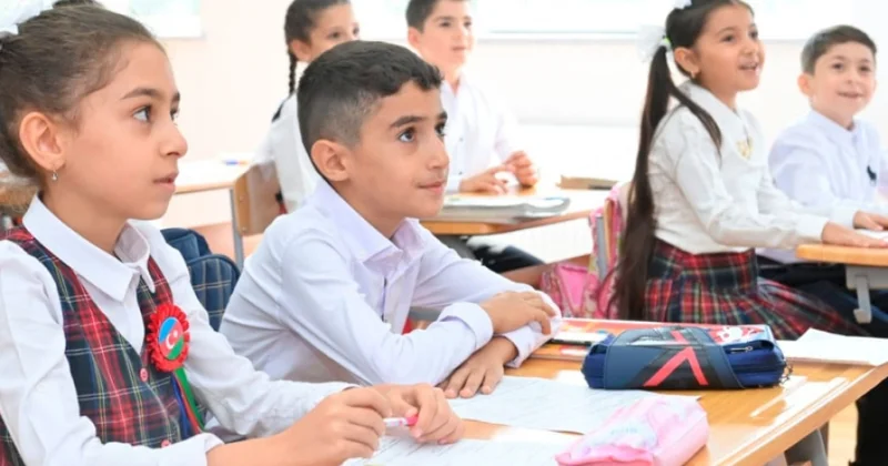 Məktəblərdə payız tətili başa çatıb