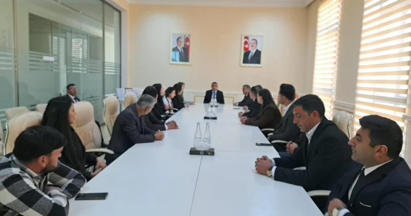 YAP Gədəbəy rayon təşkilatı Heydər Əliyev Mərkəzində partiyanın fəal gəncləri ilə görüş keçirdi.