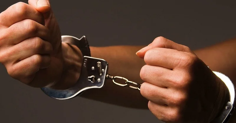 Turizm şirkətindən 20 min manat oğurlandı