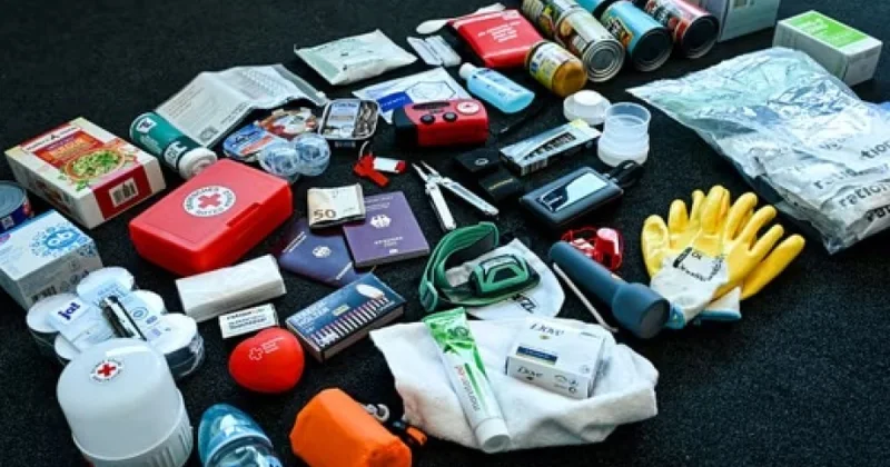 Fransa hökuməti fövqəladə hallar üçün “72 saatlıq sağ qalma dəsti”nə dair məlumat yayımlayıb